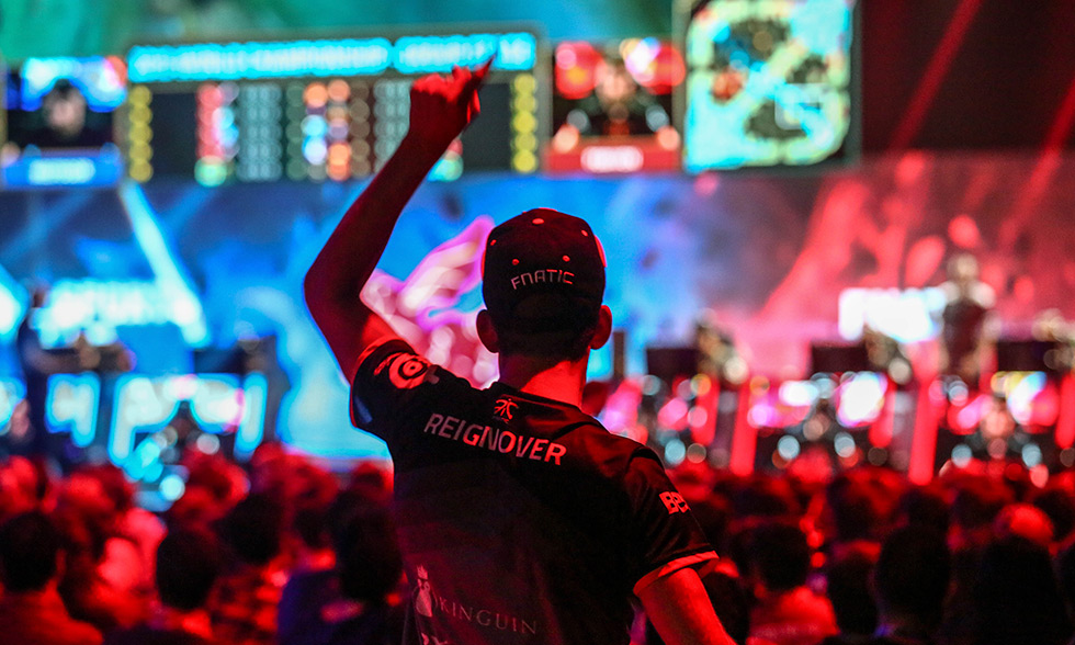 团队配合决定胜负:英雄技能组合与战术执行的关键作用,建立队友信任实现完美电竞协作